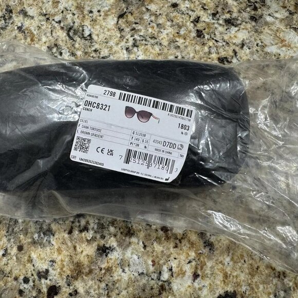 Coach HC8321 Dark Tortoise Sunglasses Brown Gradient Lens 55-18-140 - Picture 4 of 12